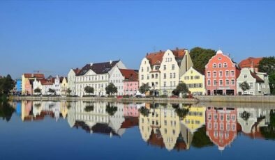 Avrupa’da her 100 bireyden 68’i, Türkiye’de ise 100 bireyden 57’si konut sahibi