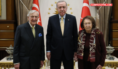 Cumhurbaşkanı Erdoğan, iş insanları Rahmi Koç ve Semahat Arsel'i kabul etti