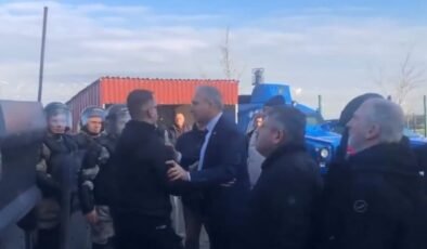 CHP’li Suat Özçağdaş polise hakaret etti