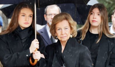 ‘Deniz Gözlü’ nün acı günü: Bütün aile cenaze töreninde buluştu