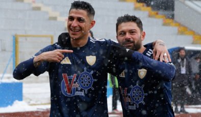 Erzurumspor FK, Sarıyer’i 4 golle devirdi!