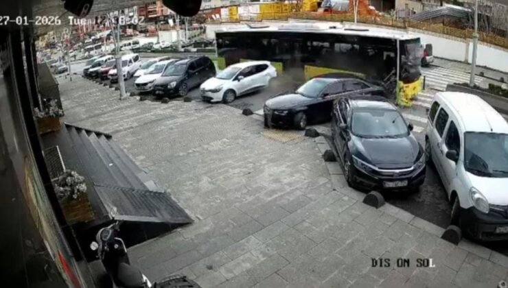 Esenler’de İETT otobüsü park halindeki araçlara çarptı