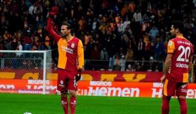 İlkay Gündoğan ve Leroy Sane, eski kadrolarına karşı alanda