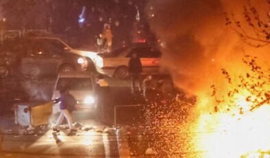 İran’daki olaylarda ölenlerin sayısının 4 bin 519’a çıktığı bildirildi