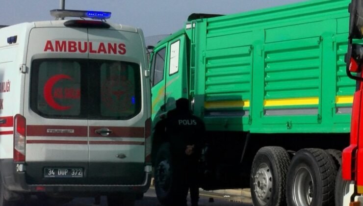 İstanbul’da üzerine kamyon kabini devrilen adam, hayatını kaybetti