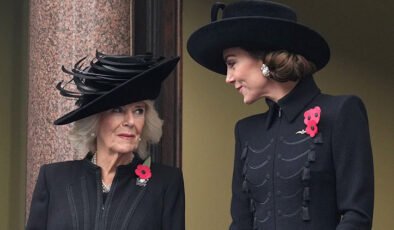 Kılıçlar çekildi… Kraliçelerin savaşı… ‘Gelinine iyi davran, onun insafına kalacaksın’