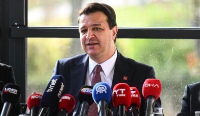 Mahmut Arıkan: Saç örme hareketine hürmet duymak gerek