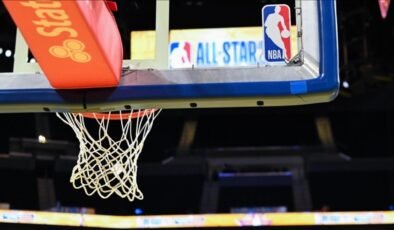 NBA All-Star’da konferanslarda birinci 5’e seçilen isimler belirlendi