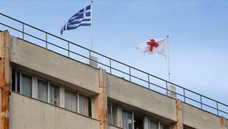Yunanistan’da grip, hastanelerde yoğunluğa yol açtı: Bir haftada 8 meyyit
