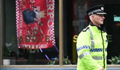 Çalışıyormuş gibi bilgisayarı açıktı ama kovuldu. Evden çalışanların kabusu gerçek oldu