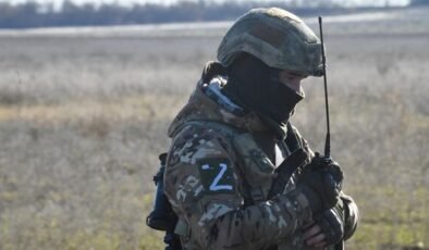 Rus ordusu ilerleyişini sürdürüyor: Donbass’ta bir yerleşim daha kontrol altına alındı