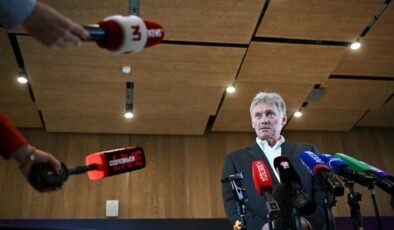 Kremlin: Ukrayna’da seçim iddialarını değerlendirmek için erken