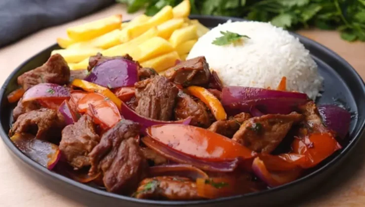 Güney Amerika'dan enfes lezzet: Lomo Saltado tarifi