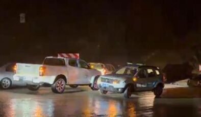 Adana'da Feke, Saimbeyli ve Tufanbeyli'yi bağlayan kara yolu ulaşıma kapandı