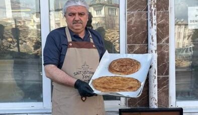 Günde 15 saat çalışıyor, kapısında kuyruk oluyor: Doyurduğu gibi tok tutma özelliği de var