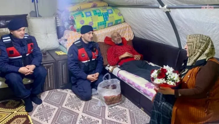 Sevgililer Günü sürprizi sonrası çadır kaldırıldı: Çiftin sorunları daha da arttı