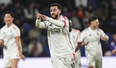 Orkun Kökçü'den Robin van Persie ve Dirk Kuyt itirafı!