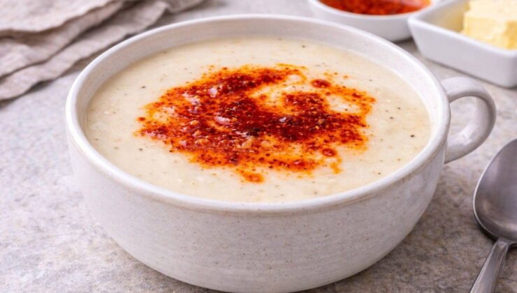 İftarda mideyi yormayan enfes lezzet: Un çorbası tarifi