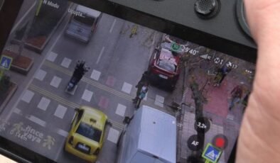 Adana’da yol vermediği gerekçesiyle ceza kesilen taksi sürücüsü isyan etti