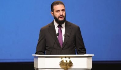 Ahmed Şara: Fikri tartışmalara girecek lüksümüz yok