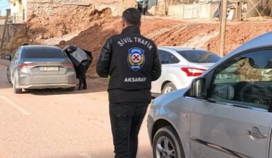 Aksaray’da şoför ‘dur’ ihtarına uymadı: Kovalamaca sonucu uyuşturucuyla yakalandı