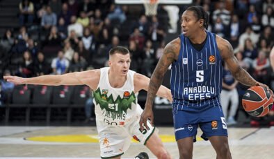 Anadolu Efes, Zalgiris’i yıktı geçti: 92-82