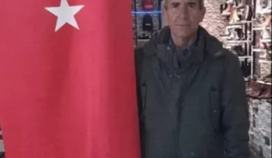 Babasını 12 bıçak darbesiyle öldürdü! Ekiplere söyledikleriyle kan dondurdu