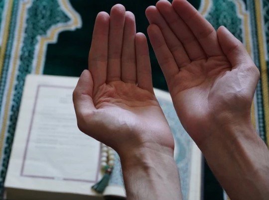 BERAT KANDİLİ İBADETLERİ: Berat Kandili’nde ne yapılır? Kandil gecesi hangi ibadetler yapılır?