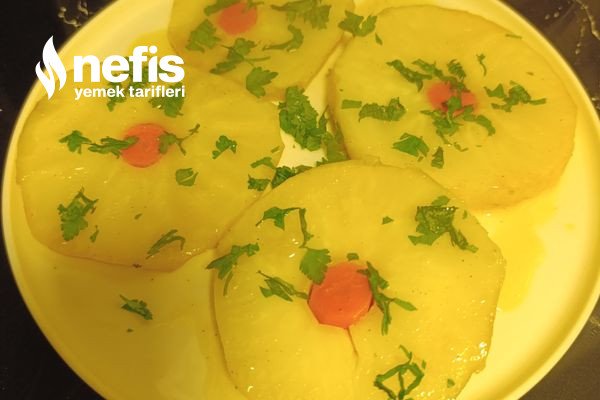 Düğme Kereviz Yemegi