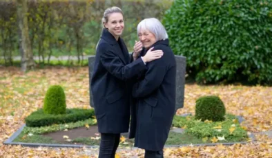 Bilim açıklıyor: Neden uygunsuz anlarda gülme krizine giriyoruz?