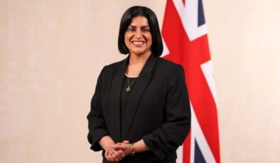 Epstein evrakları İngiltere’de istifaları getirdi: Yeni başbakan Müslüman olabilir