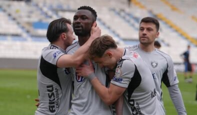 Erzurumspor FK, Adana Demirspor’a fark attı