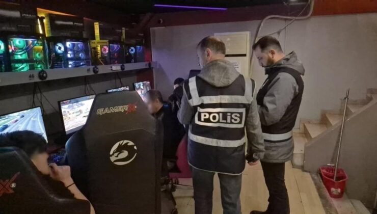 Eskişehir’de polis kontrolünü ‘internet kafe baskını’ diyerek çarpıttılar: Olan esnafa oldu