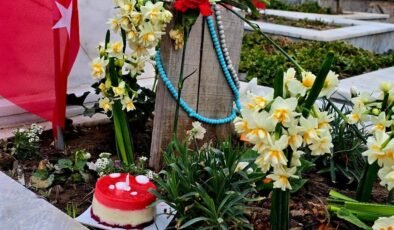 Hatay’da mezarlıklarda hüzün