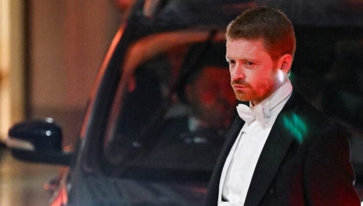 Jeffrey Epstein krizi İngiltere’de istifayı getirdi