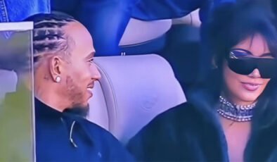 Kalbinin kapılarını yıllar sonra açtı: Aşkın ilk fotoğrafı