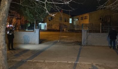 Kocaeli’nde oğlunun gözü önünde öldürüldü