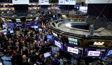 New York borsası enflasyon verilerinin ardından düşüşle açıldı