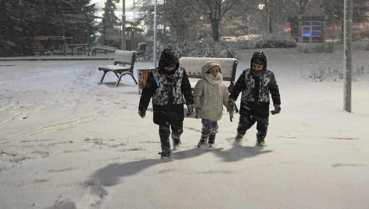 Trabzon'da okullar tatil mi, Trabzon Valiliği'nden açıklama geldi mi?