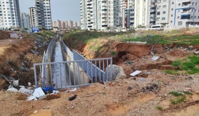 Sarıçam’da sel yansısı: Dere yatağına yapılaşma var, altyapı yetersiz