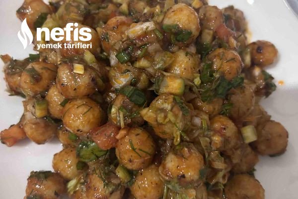 Sosyete Kısırı (Gün Sofralarının Ve Beş Çayının Gözdesi)