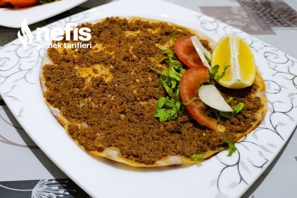 Tavada Lahmacun