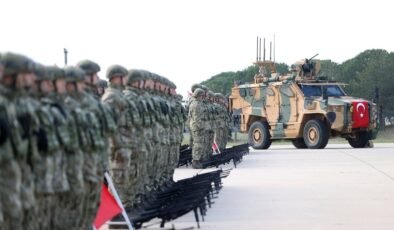 TCG Anadolu, Steadfast Dart-26 kapsamında Türk kara ögelerini Almanya’ya ulaştırdı