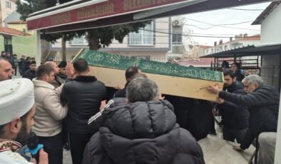 Tekirdağ’da akranı tarafından öldürülen 16 yaşındaki çocuk toprağa verildi