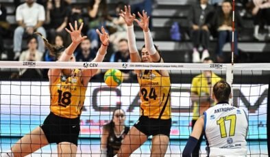 VakıfBank, Savino Del Bene’yi geriden gelerek mağlup etti