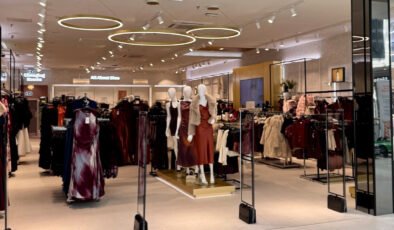 İflas eden moda zincirinde büyük tasfiye: 40 mağazada dev indirim başladı, online satış tamamen durdu