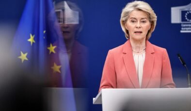 AB Komisyonu Başkanı von der Leyen. "İran’da güvenilir bir geçişe acilen ihtiyaç duyuluyor"