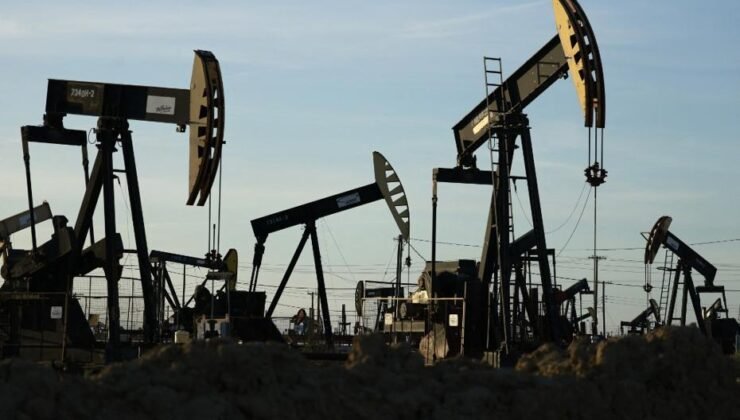 Trump’ın mesajı piyasaları salladı, petrol fiyatları düşmeye başladı