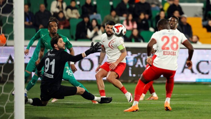 Bodrum FK üç puanı 2 golle aldı!