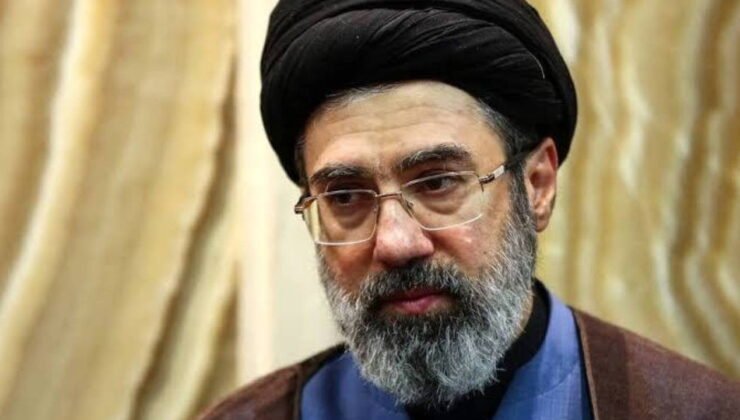 İran Dışişleri Bakanlığı Sözcüsü Bekayi: "Mücteba Hamaney yaralı ama iyi"